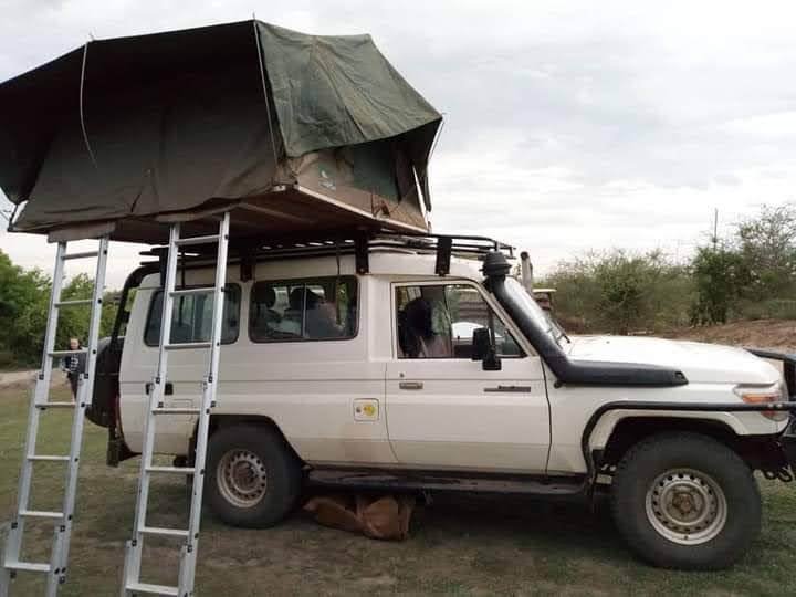 Safari car rental Rwanda for 4x4 safari vehicles, self drive tours, airport pickup and affordable Kigali car hire for unforgettable Rwanda trips.